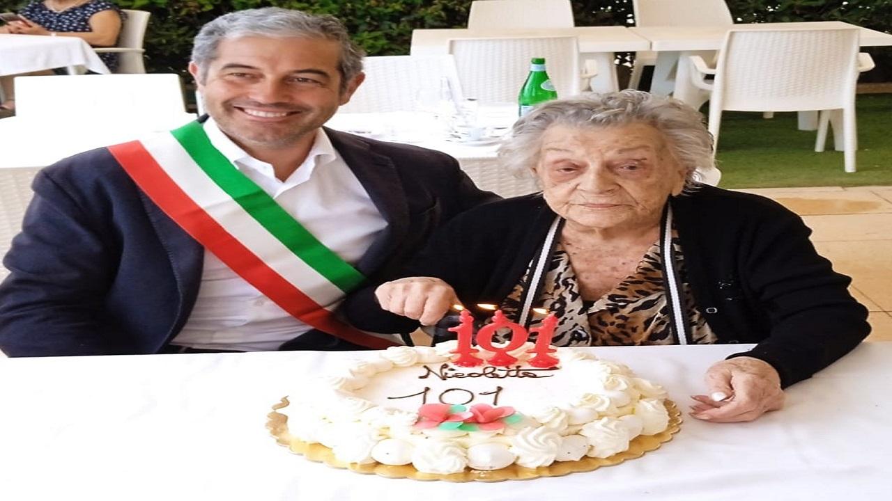 Grottammare, Nicoletta Focaracci spegne 101 candeline