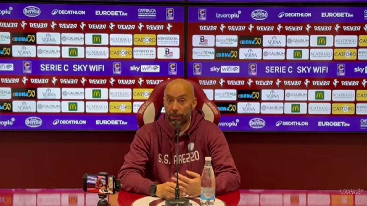 Arezzo-Bra 2-1, Bucchi (“Vittoria pesantissima. Ad Ascoli giocheremo a viso aperto”) e Pattarello (