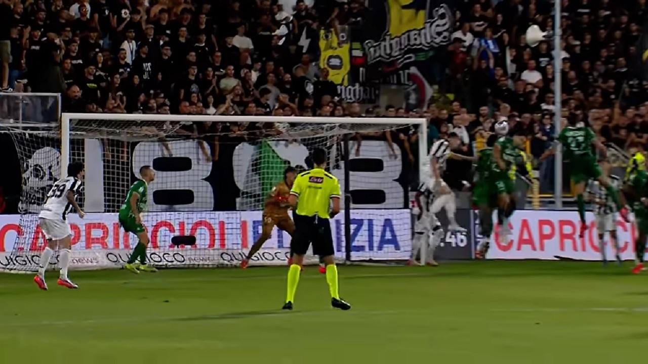 Ascoli Calcio, primo posto nelle speciali graduatorie dei corner a favore e dei cartellini gialli