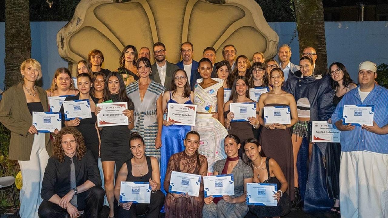 Fashion Mood Cna Picena, la pioggia non ferma il successo del concorso “Futuro stilisti” alla Palazzina Azzurra