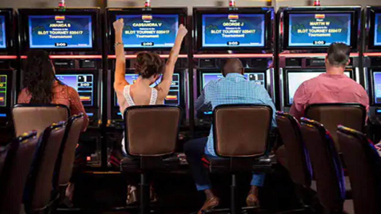 Cosa sono i tornei slot e perché stanno spopolando
