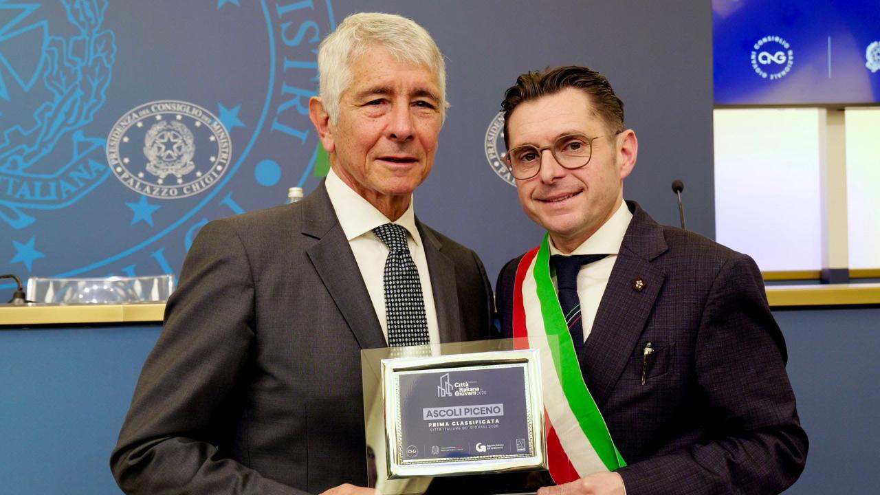 Ascoli Piceno è Città Italiana dei Giovani 2026. Premiato il progetto “Ascoli 2026: Next gen lab dalla ricerca all’azione” presentato dall’Arengo
