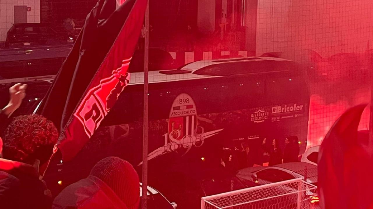 Ascoli Calcio, emozionante rush finale di stagione. Il calendario incrociato con Arezzo e Ravenna