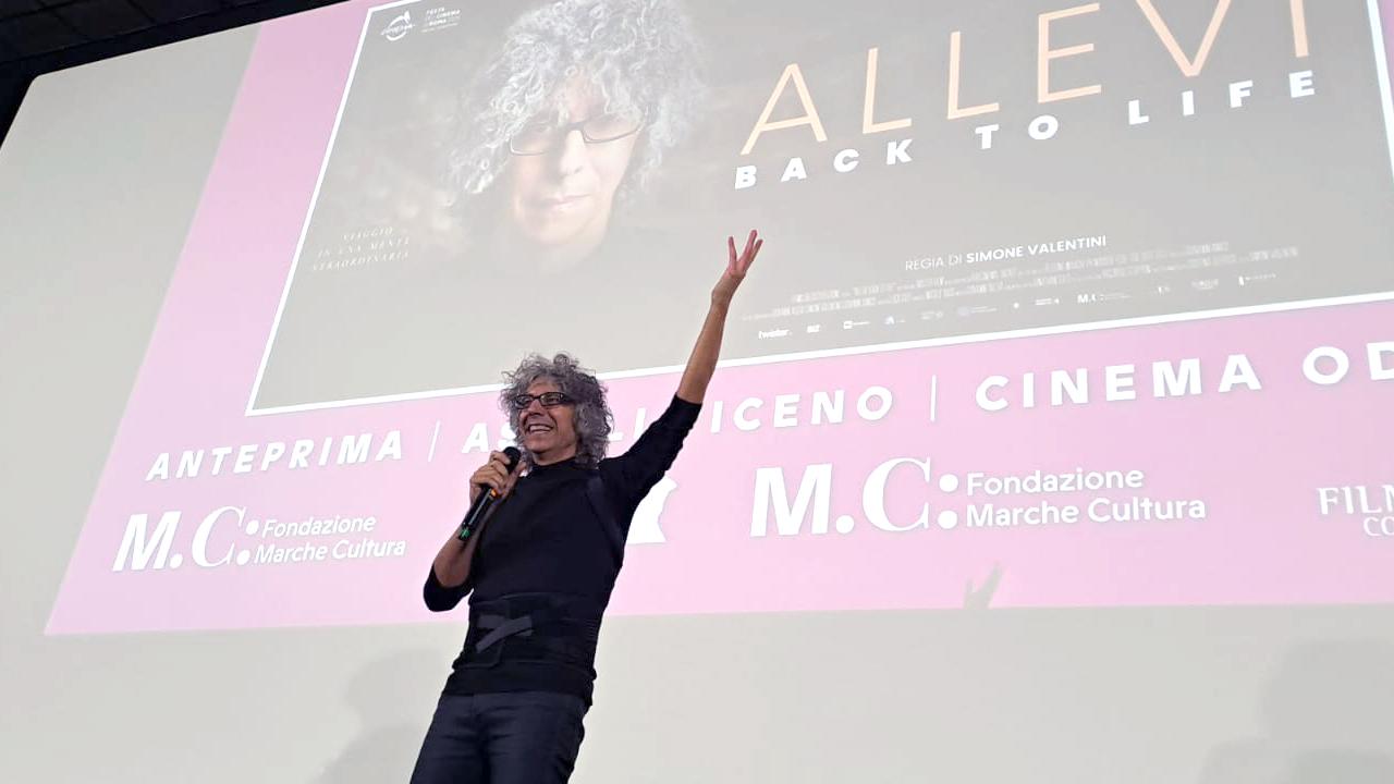 Ascoli, 'Back to Life': presentata al cinema Odeon l'anteprima del docufilm di Giovanni Allevi