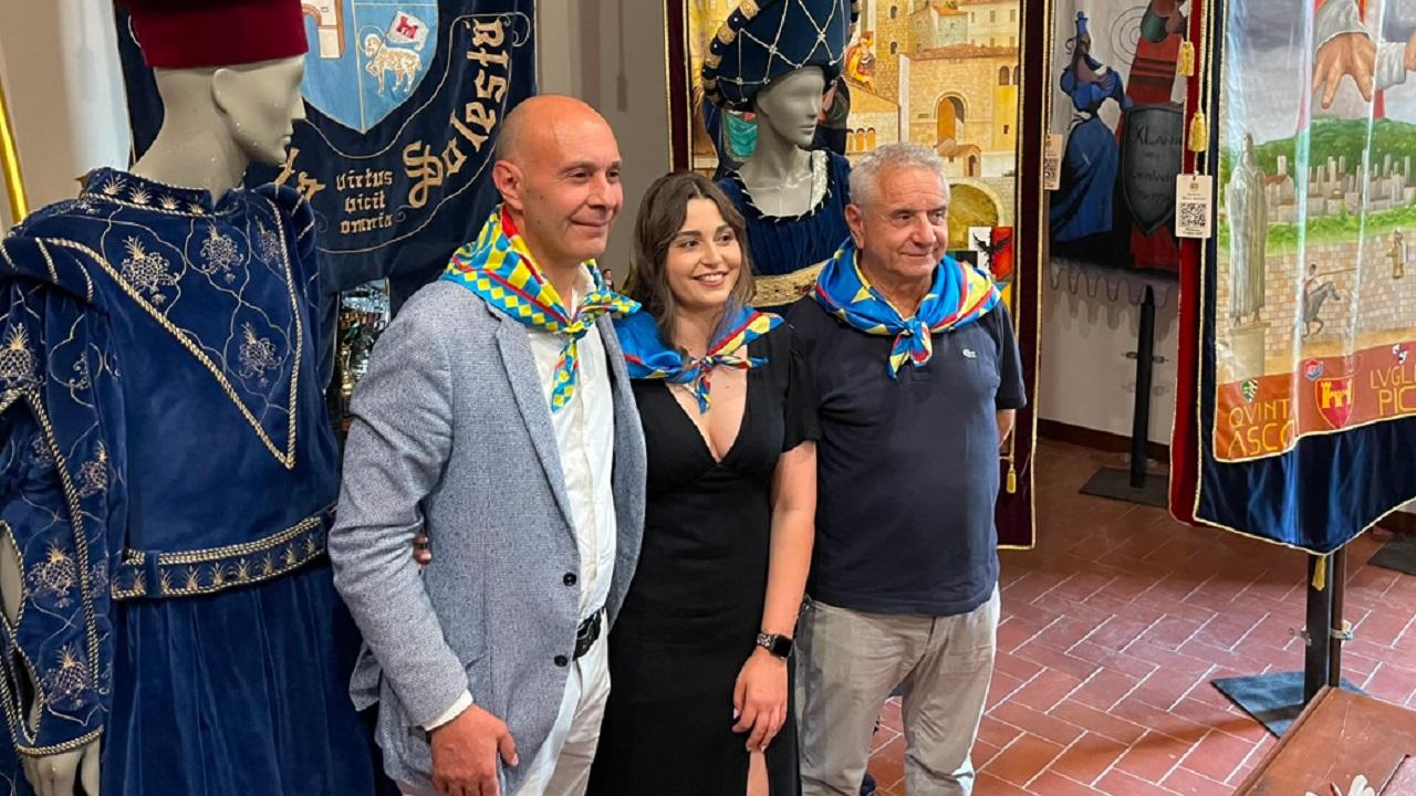 Quintana Ascoli Piceno, la stupenda Eleonora Giovanili è la dama di Porta Solestà per l'edizione di Luglio. In pista Luca Innocenzi resta l'uomo da battere