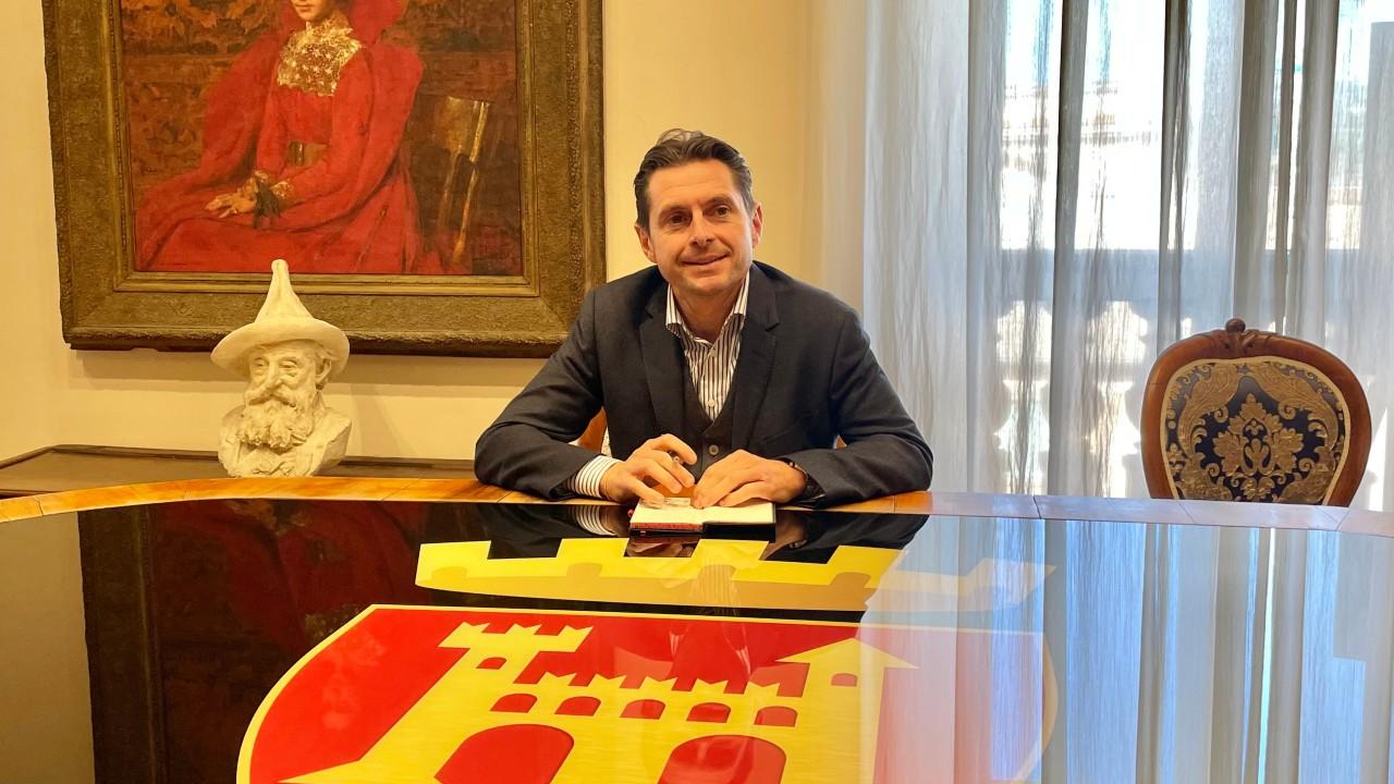 Ascoli Piceno, Question Time con il sindaco Marco Fioravanti: ''A Gennaio i cantieri di piazza Arringo e Palazzo dei Capitani''