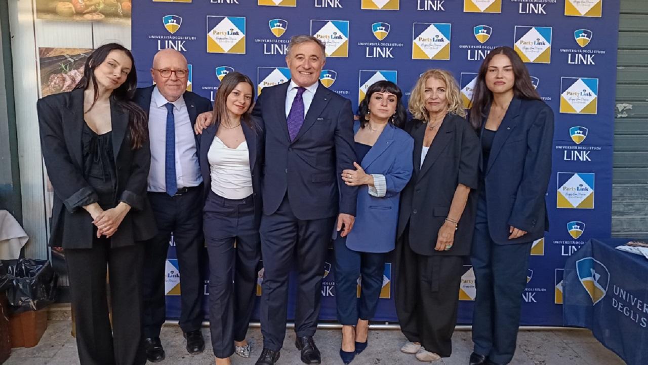 Ascoli Piceno, al Lorenz Cafè un party per celebrare il progetto Università Link