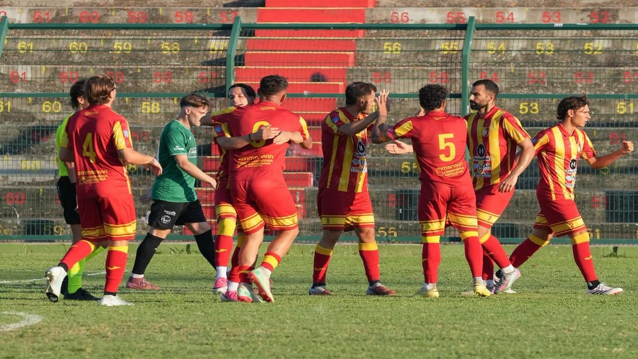 Atletico Ascoli, sconfitta di misura nell'amichevole dal sapore di D con il Giulianova al 