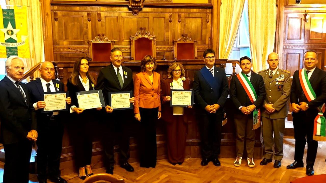 Provincia Ascoli Piceno: cerimonia di consegna ''Attestati di benemerenza''ai quattro nuovi maestri del lavoro 2026 del Piceno