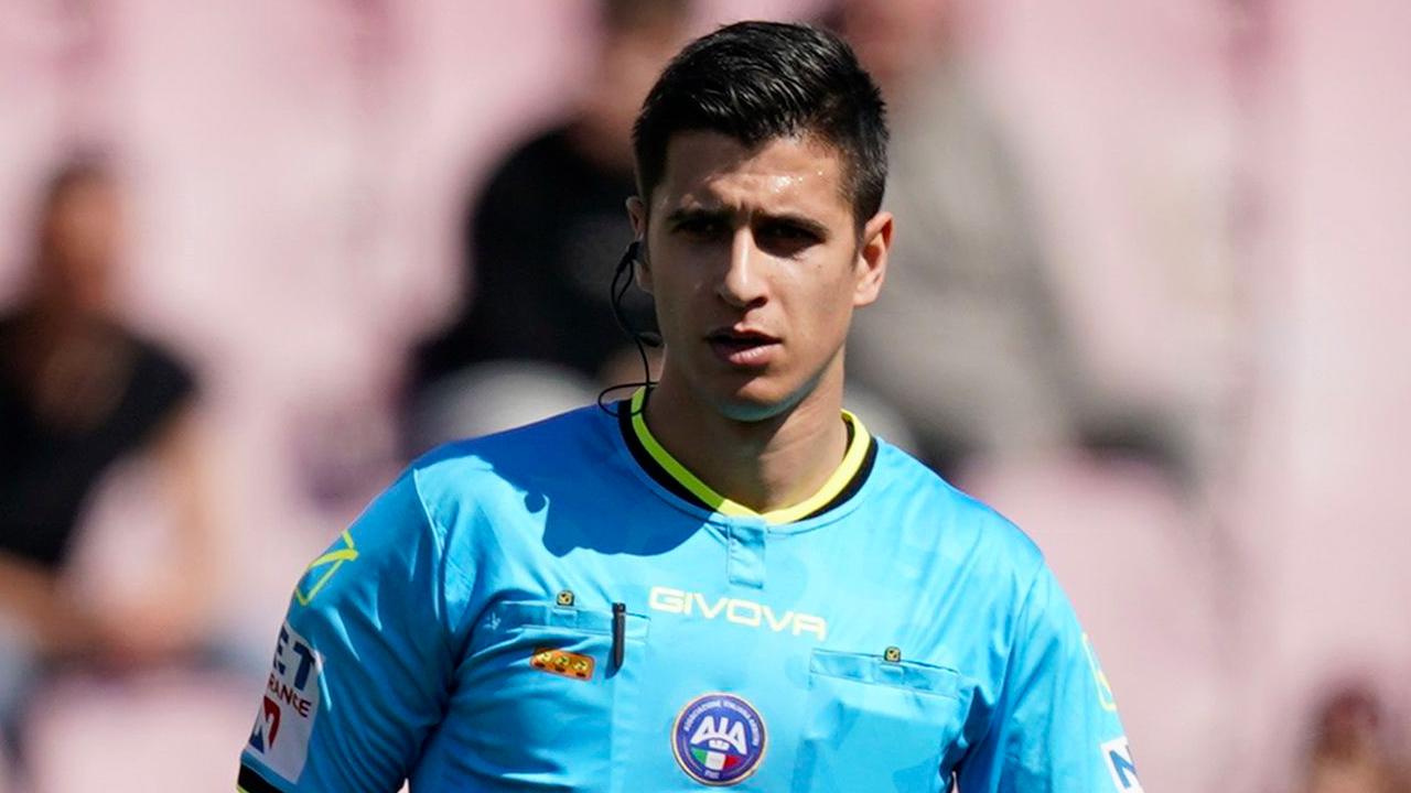 Verona-Ascoli a Di Loreto di Terni. Arbitrò la finale d'andata playoff a Brescia. Var Pezzuto