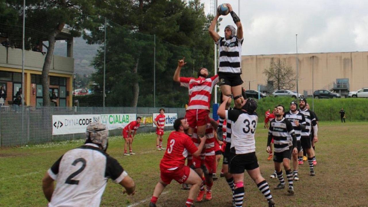 Prima vittoria per l'Amatori Rugby Ascoli che batte il Fabriano 20-15