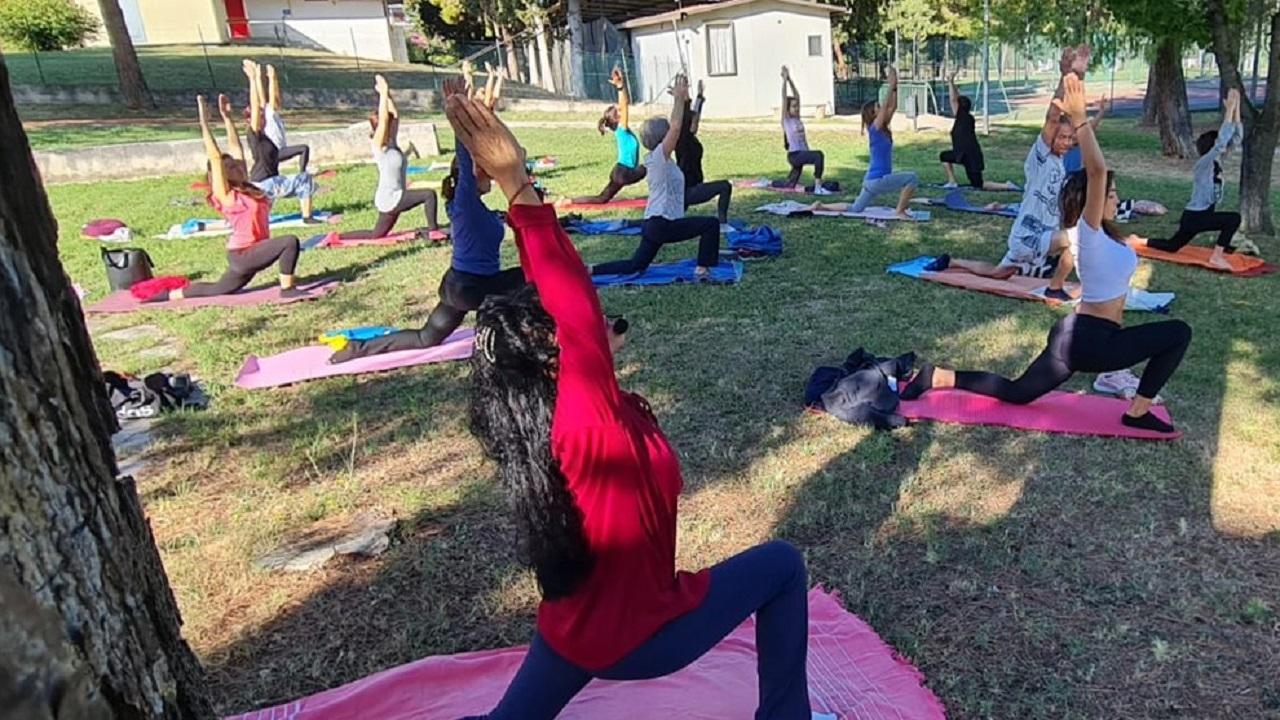 A Caselle di Maltignano due appuntamenti con lo yoga del progetto “Social Smart City”