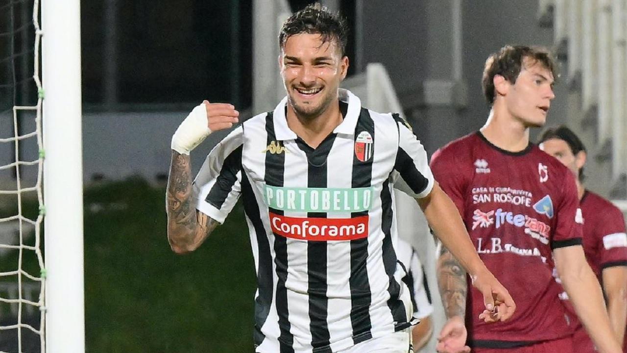  Ascoli Calcio, uno scatenato D'Uffizi raggiunge Tenkorang in vetta alla classifica dei cannonieri del girone B