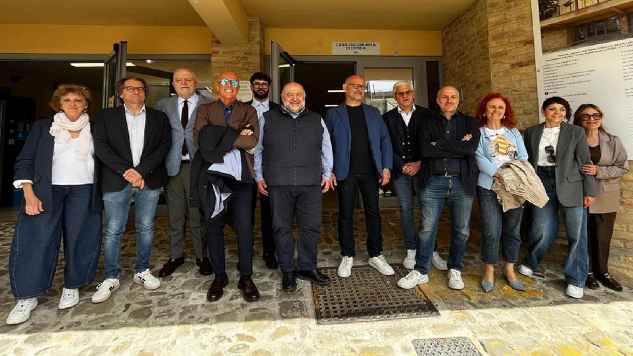 Offida, assessore regionale Calcinaro visita la Casa di Comunità. Incontro con Massa e Maraldo sulle esigenze del territorio