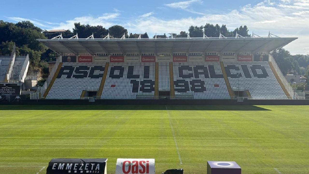Ascoli Calcio, la campagna abbonamenti 