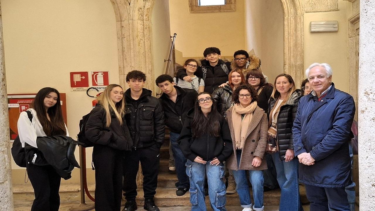 Consolato Maestri del Lavoro, visita guidata degli studenti dell'Istituto 