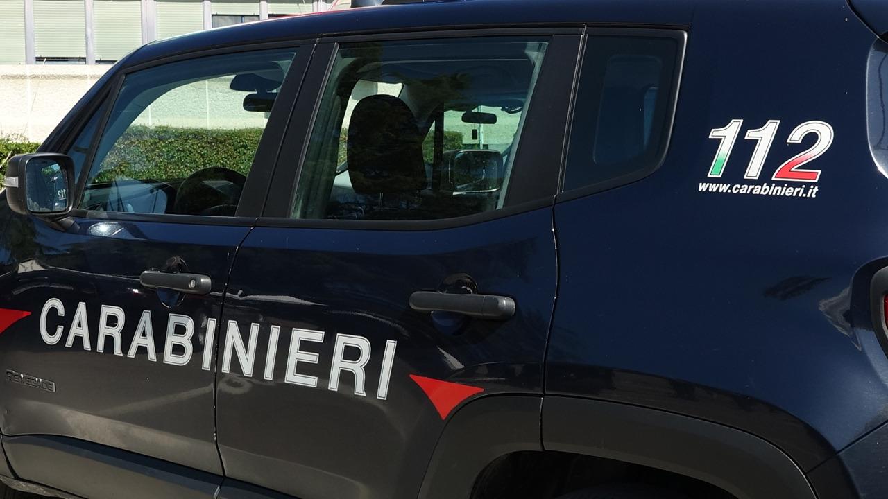 Ascoli Piceno, Carabinieri arrestano due truffatori. Recuperata refurtiva di 20mila euro