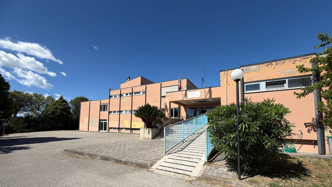 Monteprandone, scuola secondaria “Carlo Allegretti”: in arrivo fondi ministeriali per il miglioramento sismico ed l’efficientamento energetico