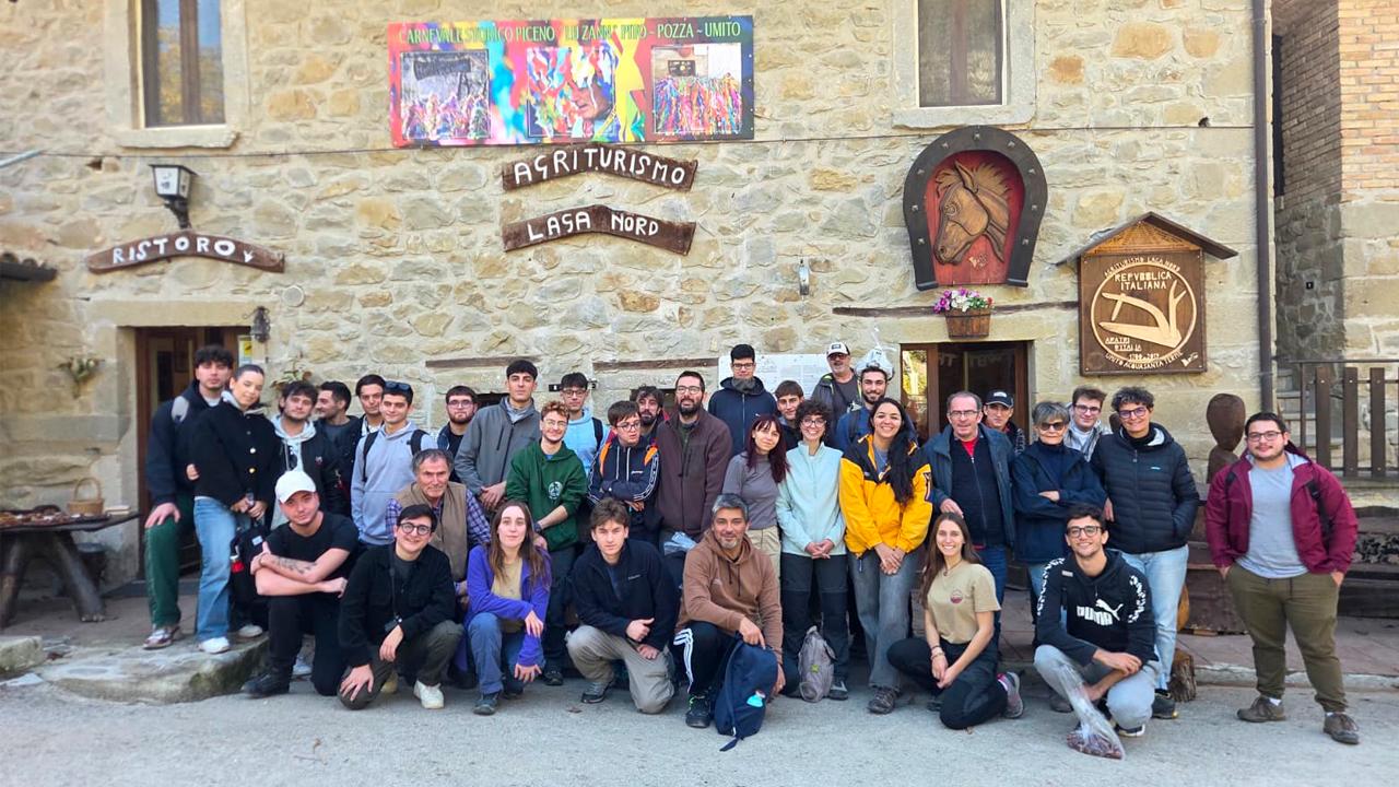 Acquasanta Terme, sinergia tra mondo della ricerca e castanicoltori per il bene del territorio. Studenti UNIVPM tra i boschi per una visita didattica