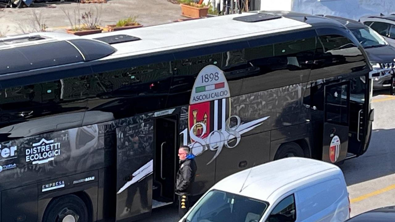 Ascoli Calcio, 24 i convocati di Tomei per il match di Gubbio. C'è un'assenza per febbre