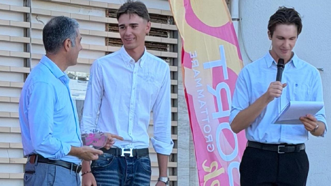 Vela, il giovane Federico Emiliani premiato alla Festa dello Sport di Grottammare