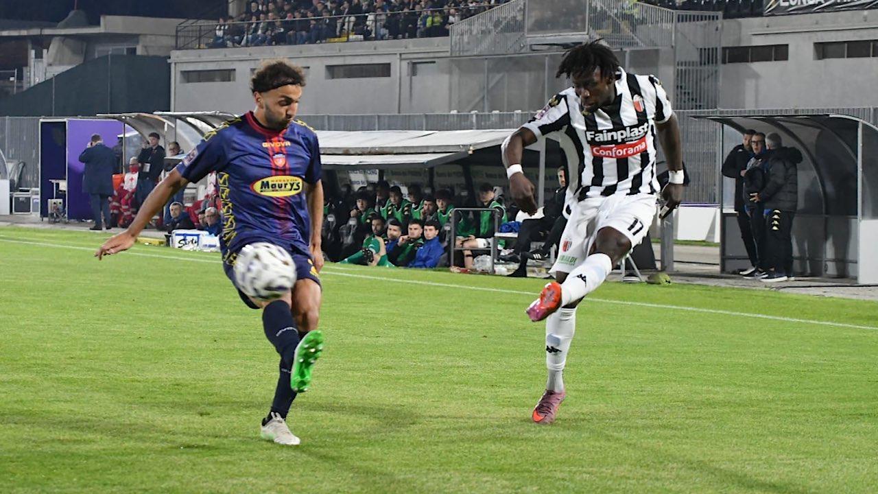 Ascoli-Guidonia 1-0, Milanese entra e regala la decima vittoria di fila. Continua il testa a testa con l'Arezzo