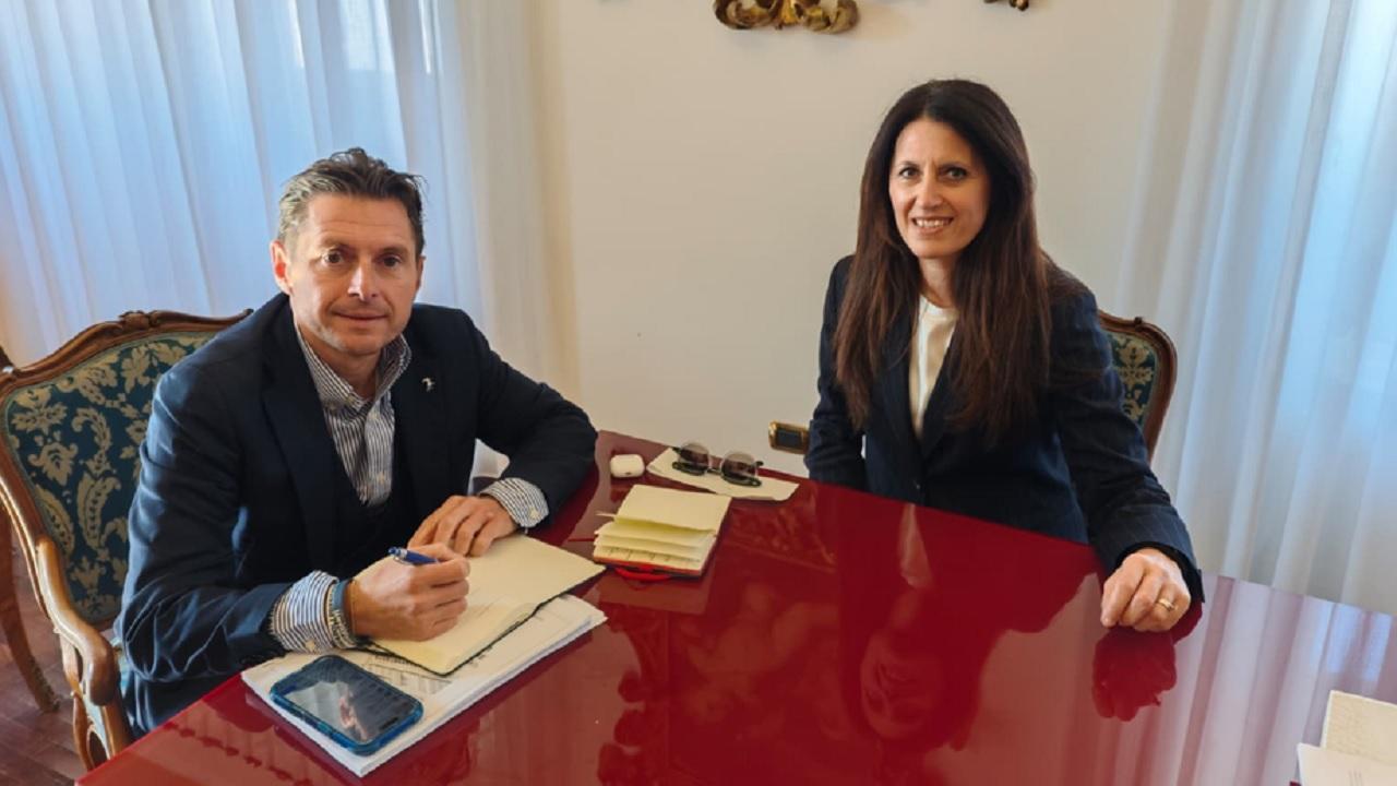 Ascoli Piceno, una gift card per valorizzare il commercio locale e rilanciare il centro storico 