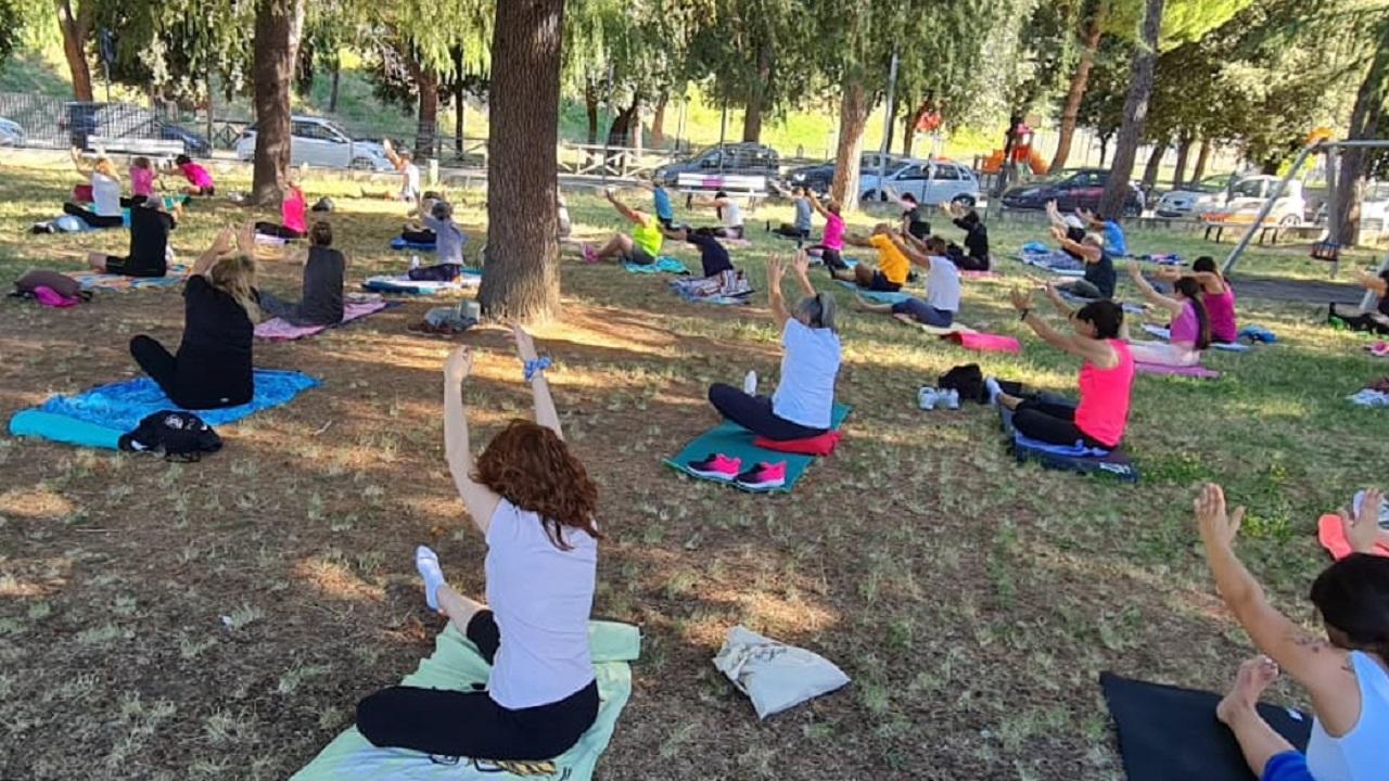 Yoga, si torna a Monticelli e Borgo Solestà. Lezioni gratuite anche a Castel di Lama