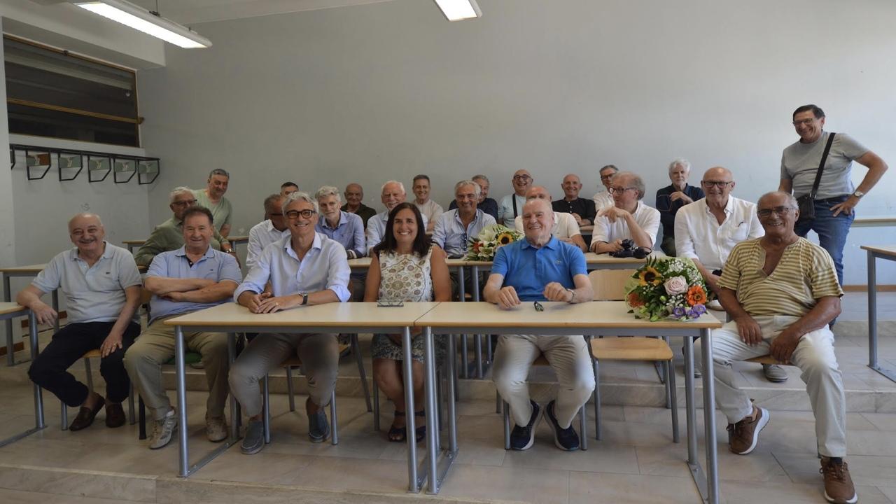 Ascoli Piceno: ITIS “Enrico Fermi”, celebrati i 50 anni dal diploma