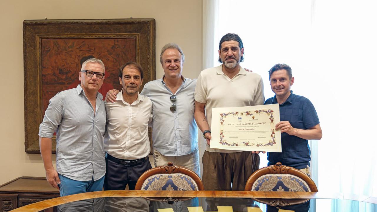 Ascoli Piceno: pergamene a Dossena, Dell'Oglio e Carrozzieri per i corsi e allenamenti per giovani calciatori 