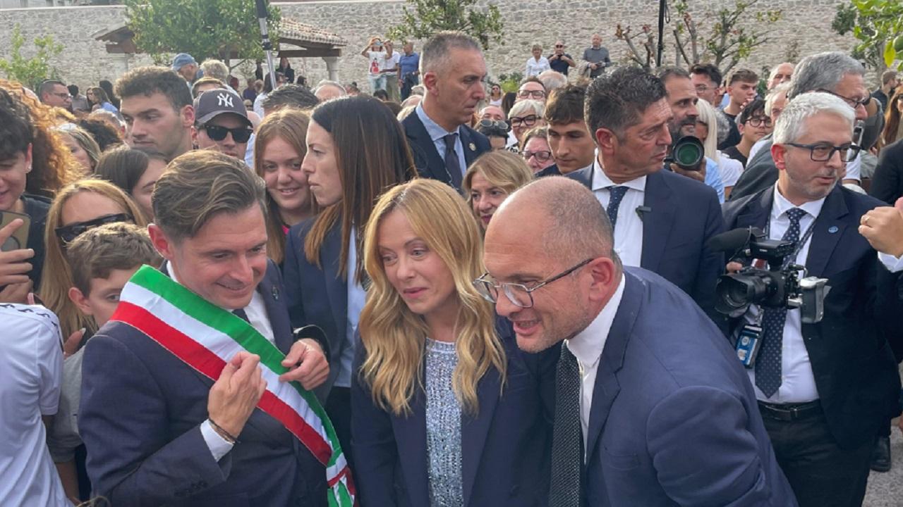 Ascoli Piceno, il premier Giorgia Meloni presente alla riapertura ufficiale della Dimora Saladini Pilastri