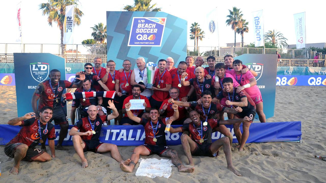 Beach soccer,  la Sambenedettese batte in finale il Napoli e alza nel cielo di Terracina la terza Coppa Italia