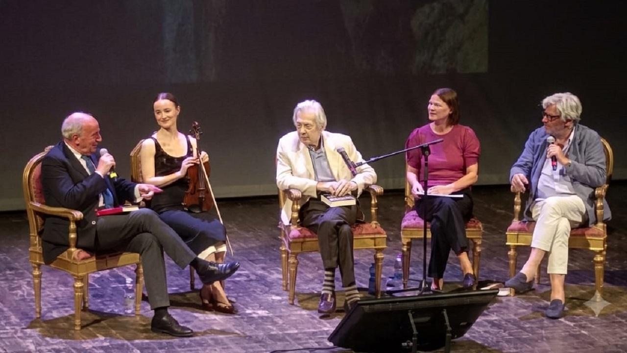 Ascoli, successo per la Milanesiana: Sgarbi e Del Debbio completano il parterre de roi della serata