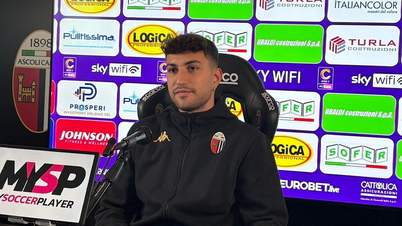 Ascoli Calcio, Corradini: “Pronto a dare il mio contributo, sono quasi al 100%. Questo modulo mi piace molto”