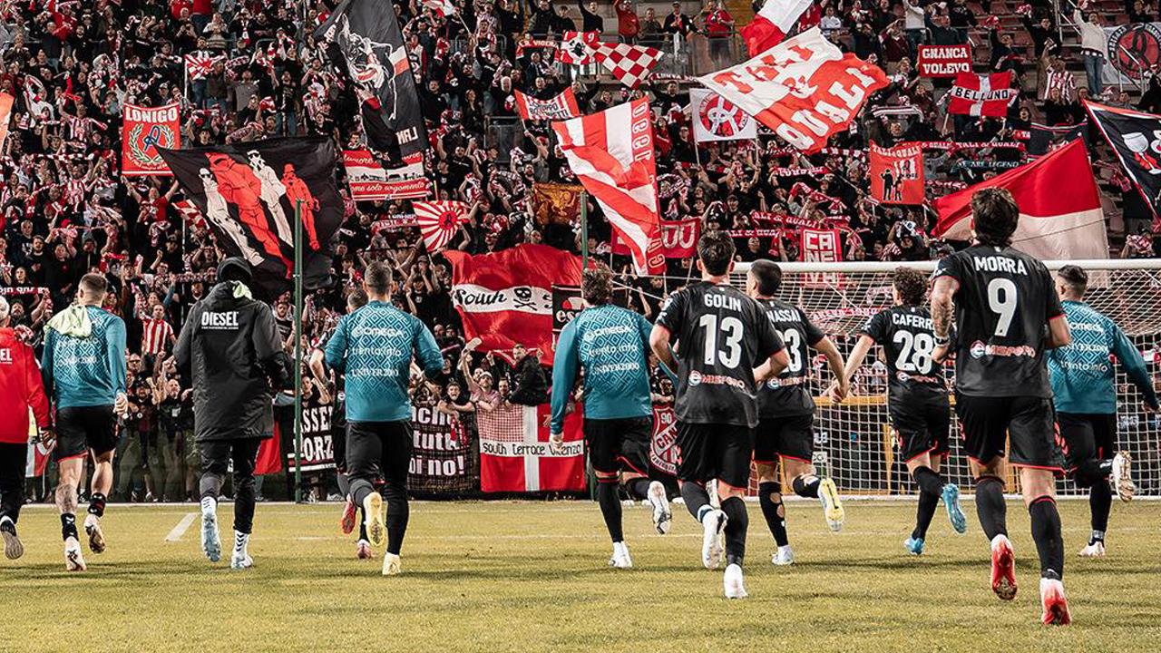 Serie C, tutti gli abbinamenti di playoff e playout. Si comincia Domenica 3 Maggio, il regolamento 