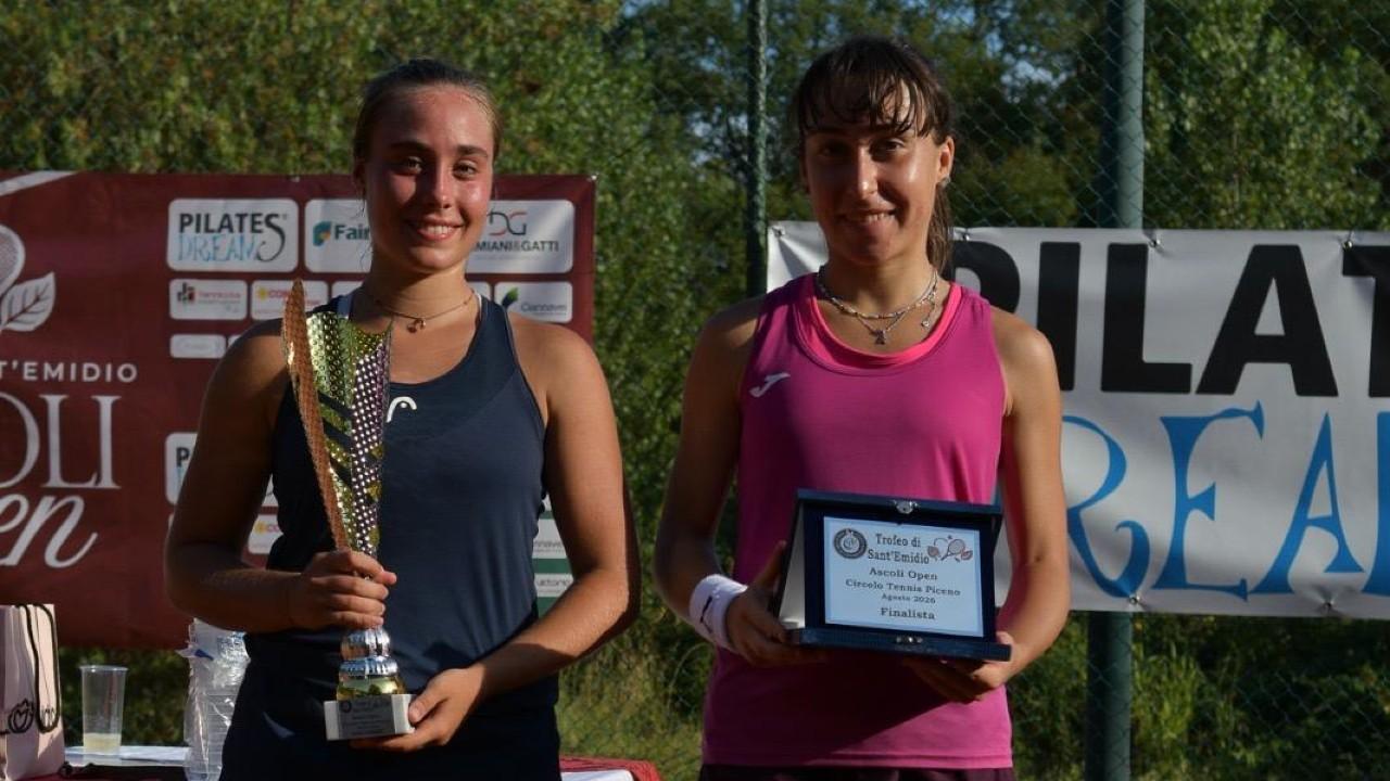 Ascoli Piceno, tante presenze al torneo di tennis di Sant'Emidio: nelle due categorie vincono Aurora Gibellieri e Tommaso Meo
