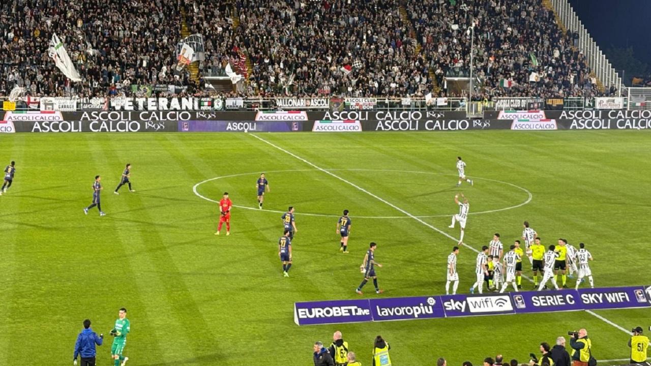 Ascoli Calcio, 41 punti conquistati in diciotto gare al 