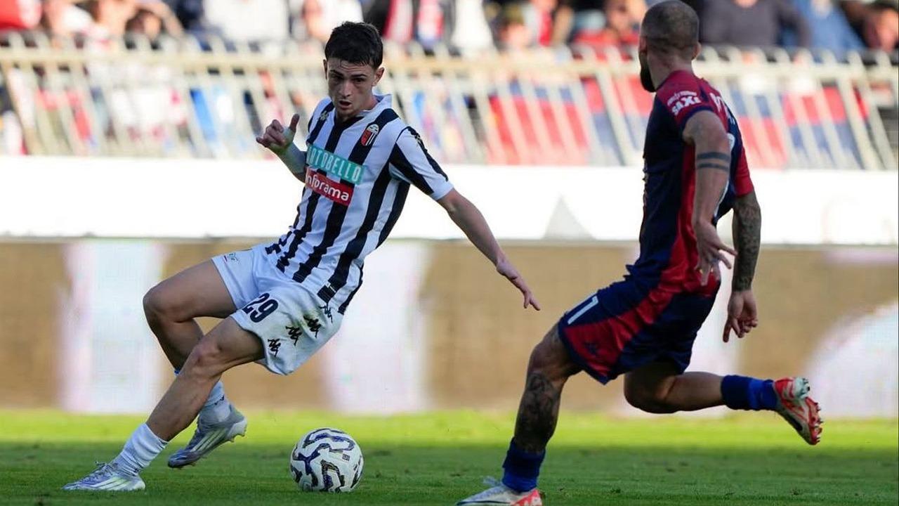 Ascoli Calcio, Palazzino schierato 14 volte in campionato ma mai da titolare. Solo due presenze nel girone di ritorno