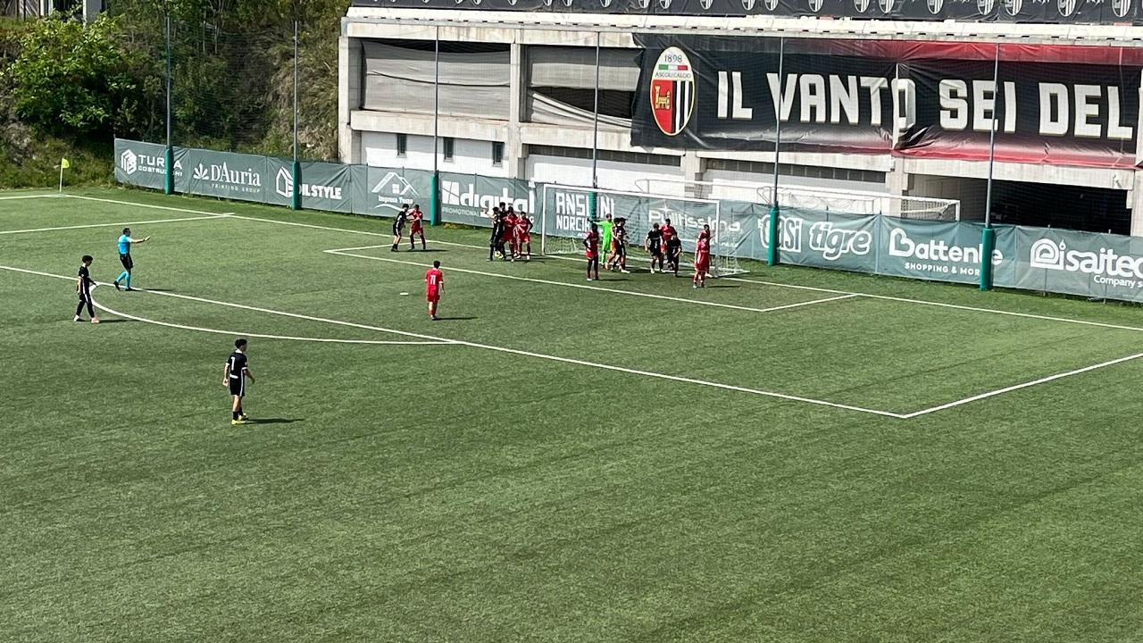 Ascoli Calcio, Primavera sconfitta 3-2 dal Bari al Picchio Village. Approdo ai playoff torna in discussione