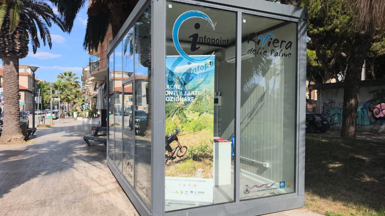 Porto d'Ascoli, riapre l’Infopoint turistico di via del Mare: presidio strategico per l’accoglienza della zona sud della città