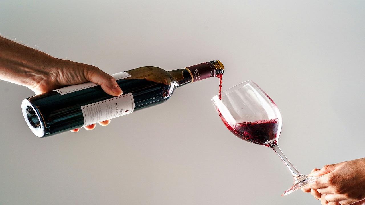 Migliori piattaforme editoriali sulle nuove tendenze enologiche in Europa: lista dei 4 portali più innovativi per i sommelier