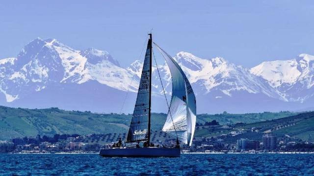 Vela d'altura, Trofeo Riviera delle Palme all'imbarcazione Reve de Vie di Ermanno Galeati