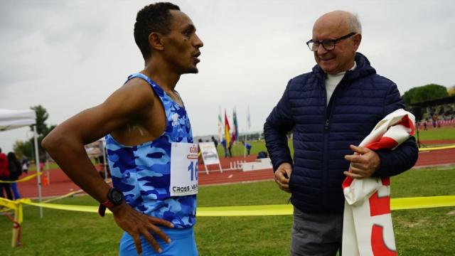 Cross Valmusone di Osimo, vincono l'azzurro Crippa e la britannica Ockenden