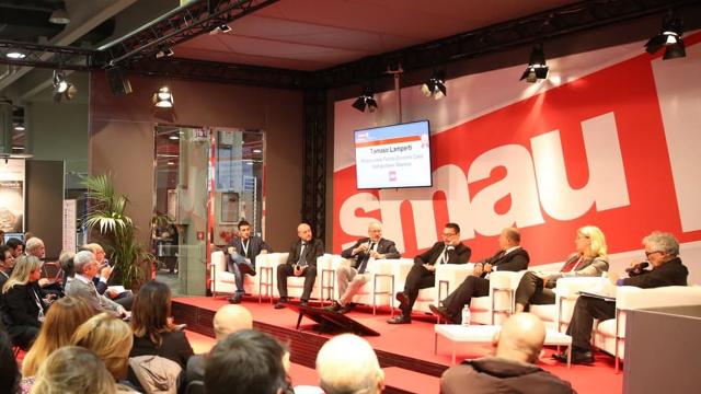Benessere, sostenibilità, rivoluzione green e AI. Al Teatro Filarmonici di Ascoli Piceno quarta edizione SMAU Marche
