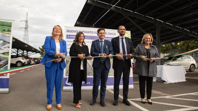 Ascoli Piceno, inaugurato il nuovo impianto fotovoltaico nello stabilimento Pfizer 