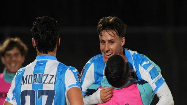 Serie C girone B 31° turno: la Ternana rosicchia 2 punti all'Entella, il Pescara aggancia la Torres. Ok Pineto e Rimini