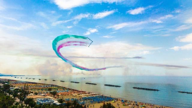 San Benedetto: ''Air Show 2023'', lungomare chiuso al traffico e divieto di attività in mare