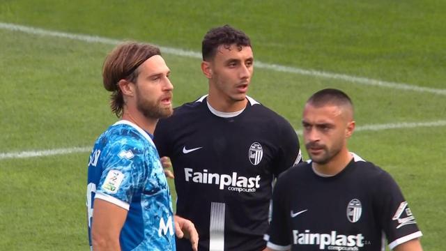 Precedenti Ascoli-Como, un anno fa pirotecnico 3-3. Lombardi mai vittoriosi in campionato al “Del Duca”