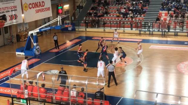 Basket Serie C Gold, brutta a sconfitta a Vasto per la Infoservice Sambenedettese