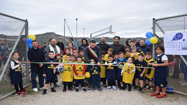 Monteprandone, inaugurato il nuovo campo da basket nella Cittadella dello Sport a Centobuchi
